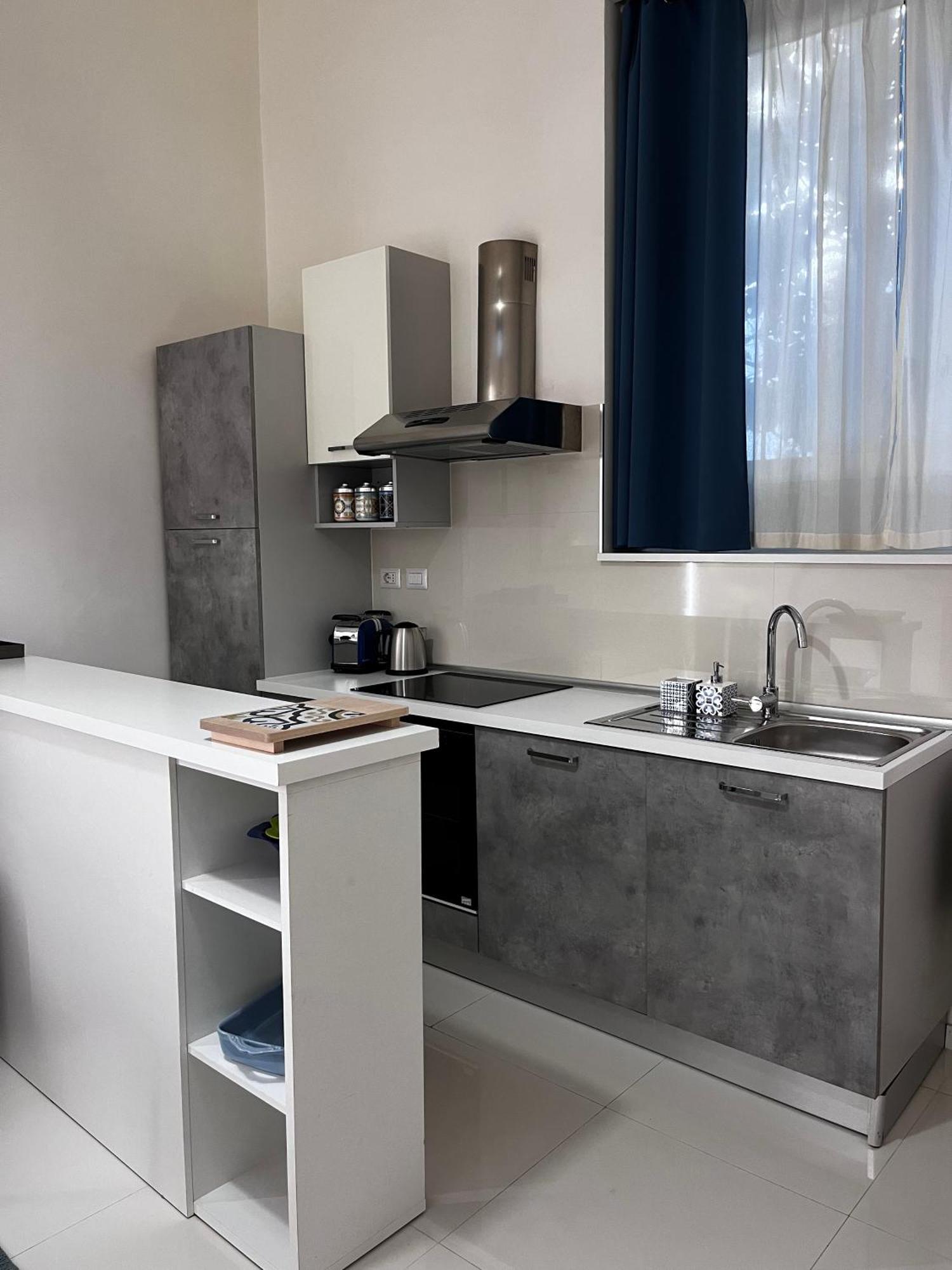 Residenza Santi Ai Monti Apartment Rome Bagian luar foto