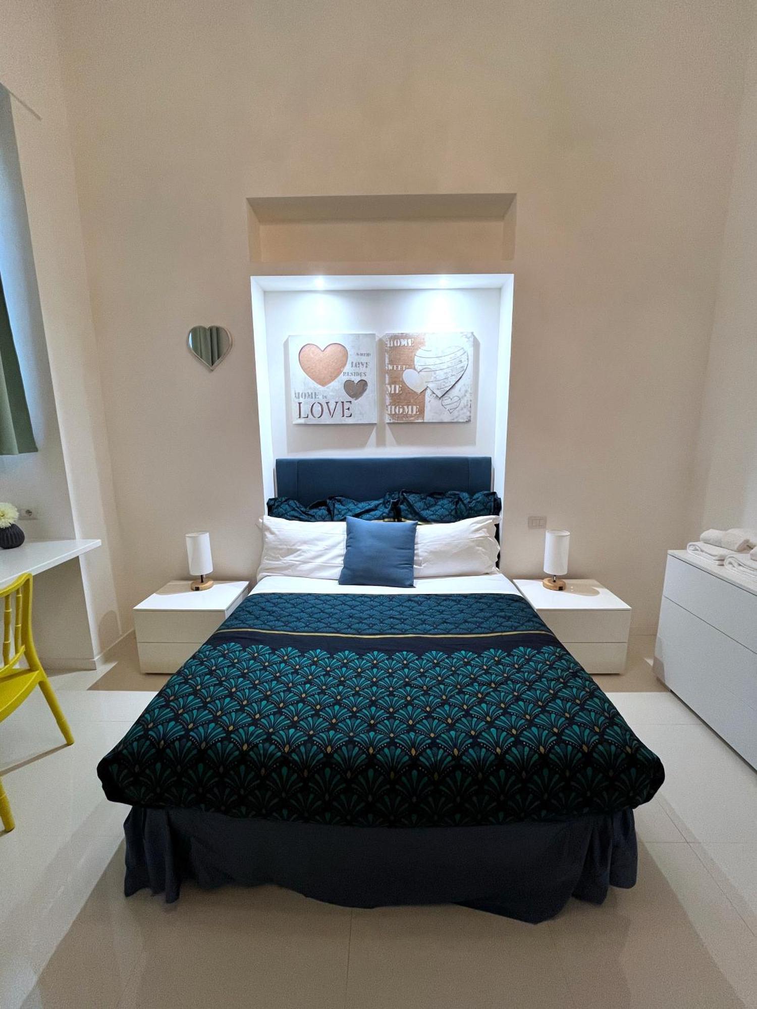Residenza Santi Ai Monti Apartment Rome Bagian luar foto
